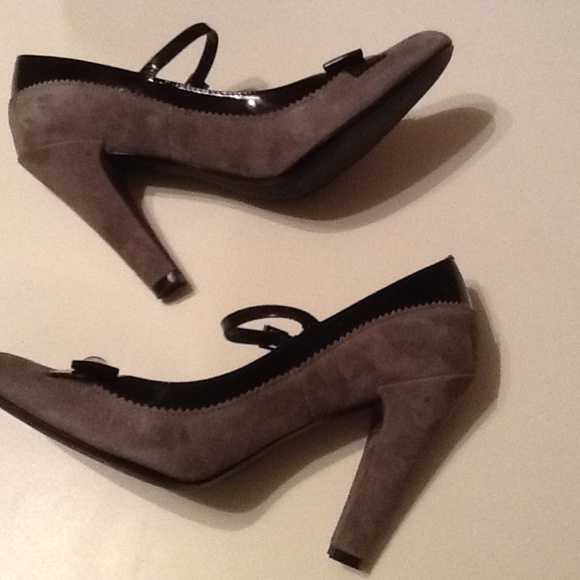 Linea Paolo Suede Pumps - Picture 3 of 6